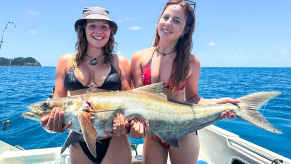 The Girls Caught a MONSTER FISH